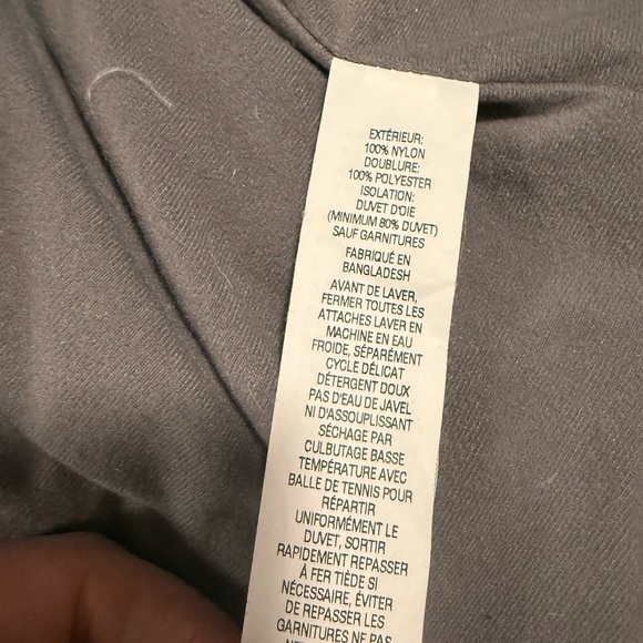 L.L. Bean Blue Quilted Puffer Vest - Picture 10 of 11